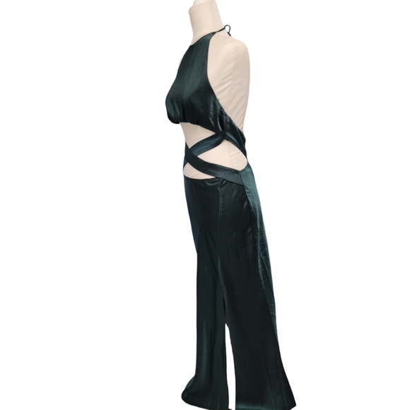 SELFIE LESLIE SOCIAL BUTTERFLY CUT-OUT WAIST MIDI DRESS JADE - Picture 5 of 11